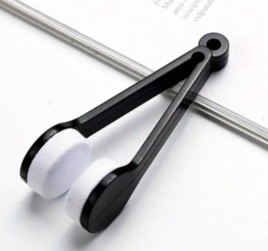 Eyeglass Cleaners