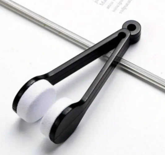 Eyeglass Cleaners